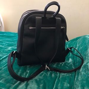 DSW BACKPACK